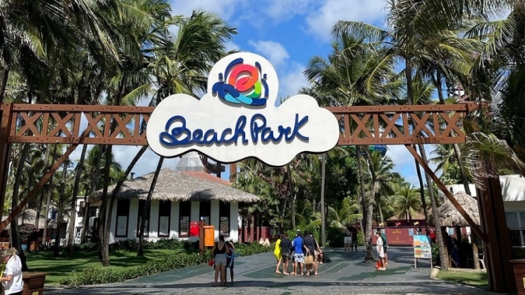 Transfer Ida e Volta Beach Park &ndash; Divers&atilde;o no Melhor Parque Aqu&aacute;tico da Am&eacute;rica Latina